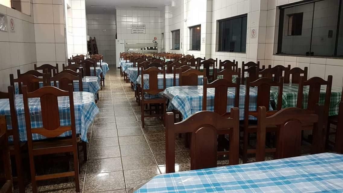 Hotel Ferreira Aparecida  Extérieur photo